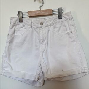 3/$25✨Women's White Denim Shorts Vero Moda